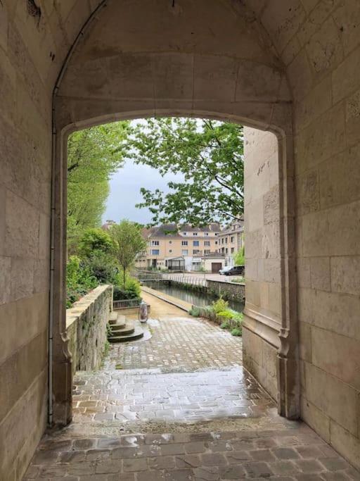 Apt Evreux 900M De La Gare Exterior foto
